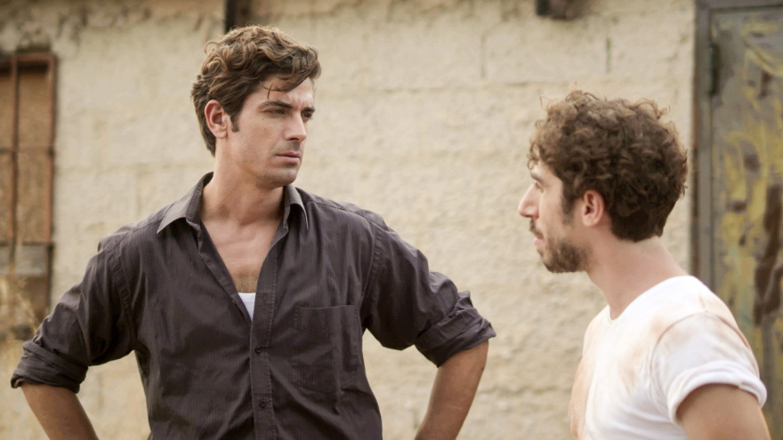 Άγριες Μέλισσες: Πρεμιέρα τη Δευτέρα με ένα ακραίο γεγονός που αλλάζει τα δεδομένα στις ζωές των ηρώων 