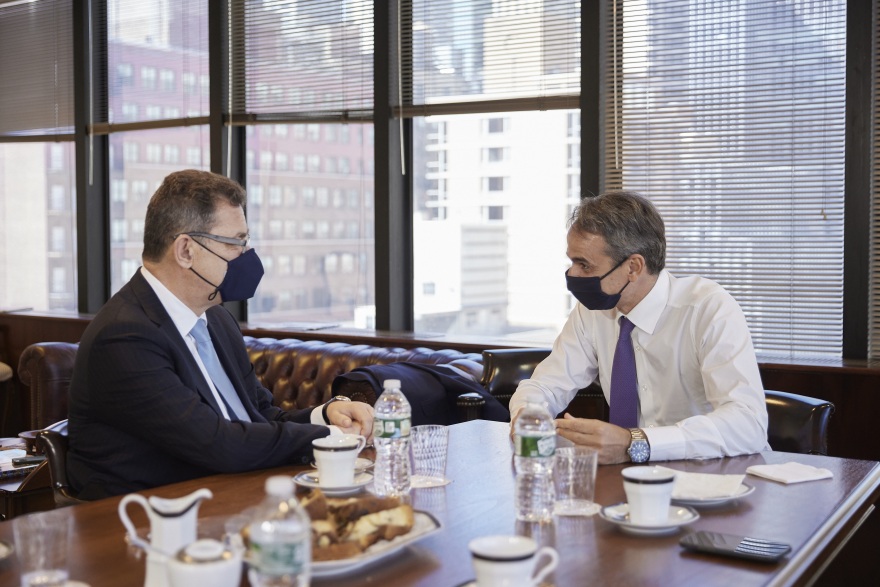 Μητσοτάκης - Μπουρλά συζήτησαν για τις επενδύσεις της Pfizer στη Θεσσαλονίκη