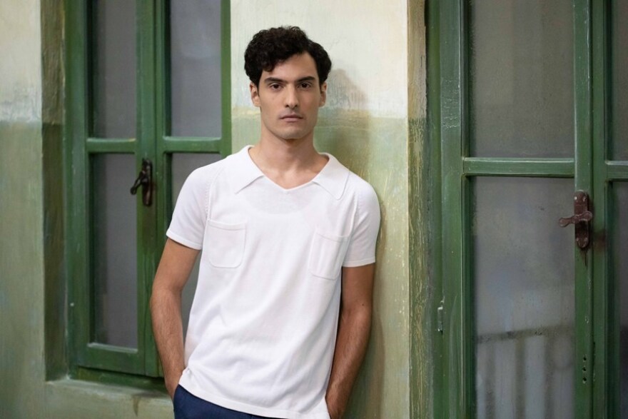 Άγριες Μέλισσες: Η ταυτότητα των πρωταγωνιστών λίγο πριν την πρεμιέρα