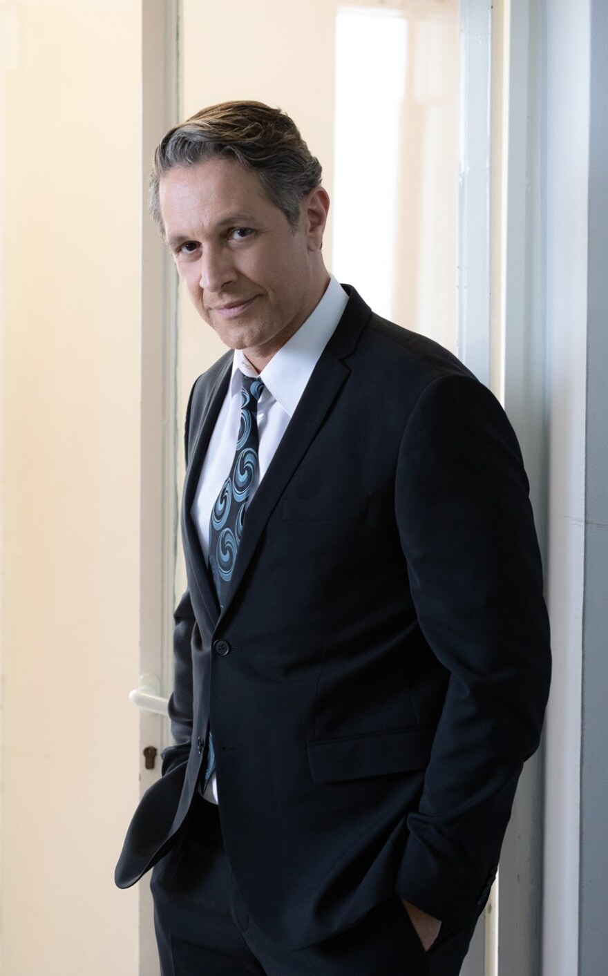 Άγριες Μέλισσες: Η ταυτότητα των πρωταγωνιστών λίγο πριν την πρεμιέρα