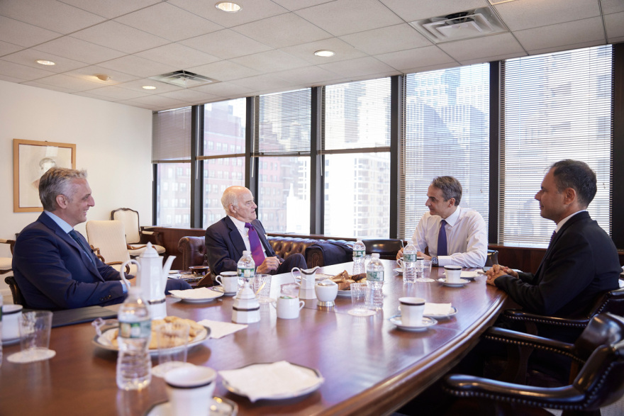 Συνάντηση Μητσοτάκη - Ελπιδοφόρου: «Το θέμα είναι λήξαν» λέει κυβερνητική πηγή 