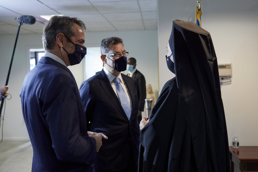 Συνάντηση Μητσοτάκη - Ελπιδοφόρου: «Το θέμα είναι λήξαν» λέει κυβερνητική πηγή 