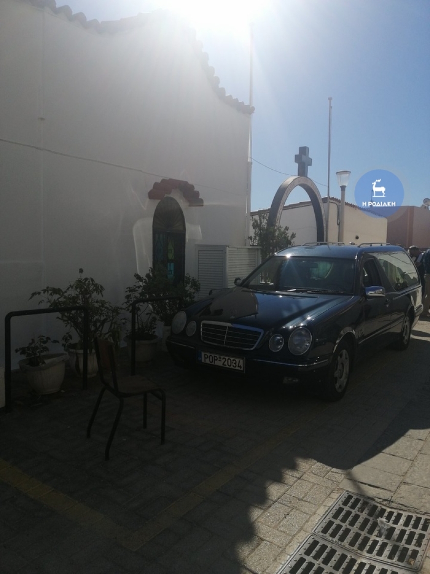 Έγκλημα στη Ρόδο: Ράγισαν καρδιές για την άτυχη Ντόρα - Οργή για τον δράστη