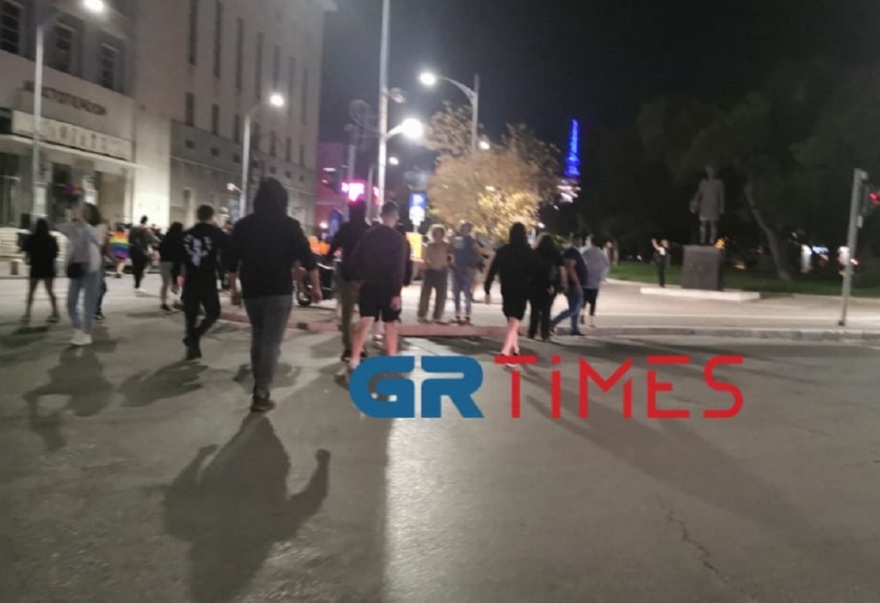 Επίθεση με πέτρες στην πορεία του Thessaloniki Pride - Εικόνες και βίντεο