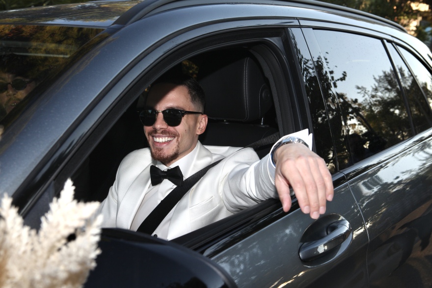 Πετρούνιας-Μιλλούση: Γιόρτασαν την επέτειό τους - «Αυτά που λένε για μετά τον γάμο δεν ισχύουν σε εμάς»