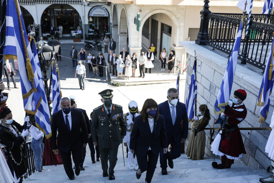 Η Σακελλαροπούλου στις εκδηλώσεις για τα 200 χρόνια από την «Άλωση της Τριπολιτσάς»
