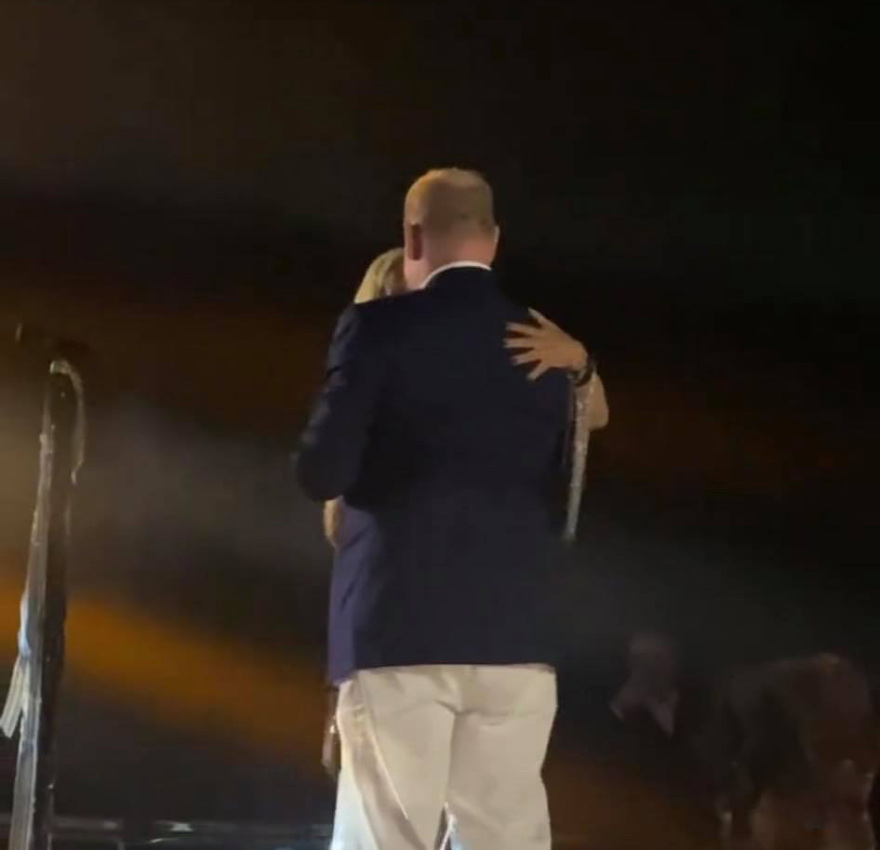 Δείτε βίντεο: Η Άννα Βίσση χορεύει με τον πρίγκιπα Αλβέρτο στο Μονακό