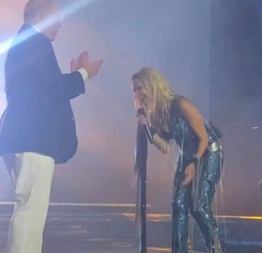 Δείτε βίντεο: Η Άννα Βίσση χορεύει με τον πρίγκιπα Αλβέρτο στο Μονακό