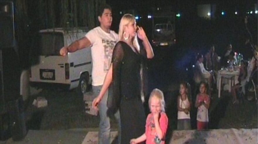 Οι Ρομά που... έκαναν τους γονείς της μικρής Μαρίας καταδικάστηκαν και γι' άλλη παράνομη υιοθεσία!