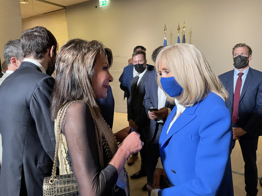 Μπριζίτ Μακρόν σε Γιάννα Αγγελοπούλου: Είσαι η καλύτερη Πρέσβειρα του ελληνικού πολιτισμού