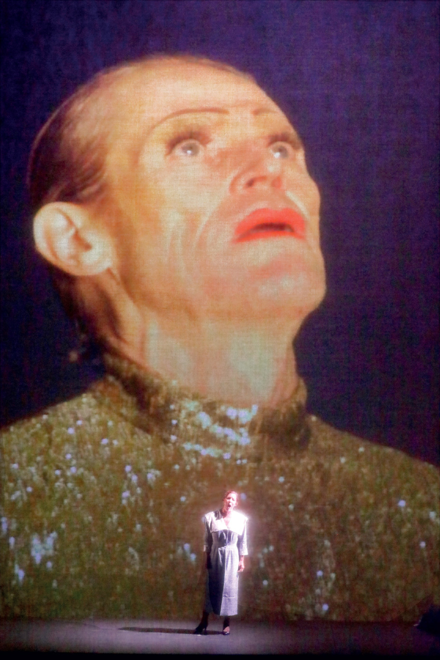 Συνέντευξη στο «Gala»: Στο κρεβάτι της Κάλλας με τη Μαρίνα Αμπράμοβιτς