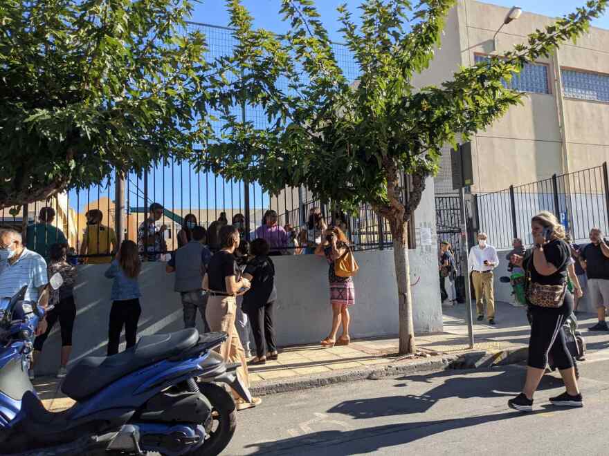 Σεισμός στην Κρήτη: Νεκρός ένας από τους τρεις εγκλωβισμένους στο Αρκαλοχώρι - Κλιμάκιο της ΕΜΑΚ σπεύδει για απεγκλωβισμούς