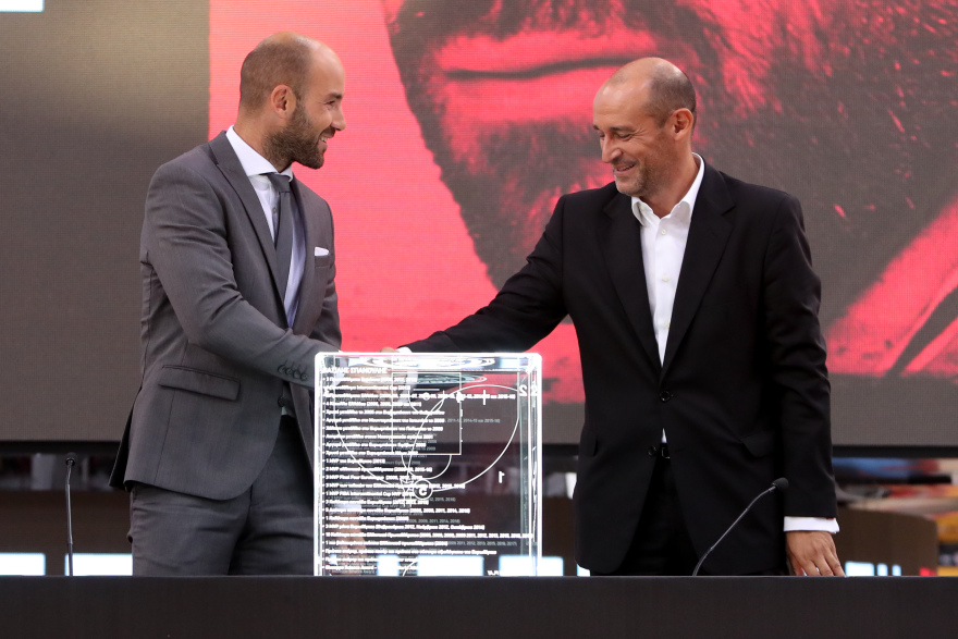 Συγκίνηση στο ΣΕΦ στο «αντίο» του Βασίλη Σπανούλη - «Το 2010 άλλαξε η δική μου ιστορία»