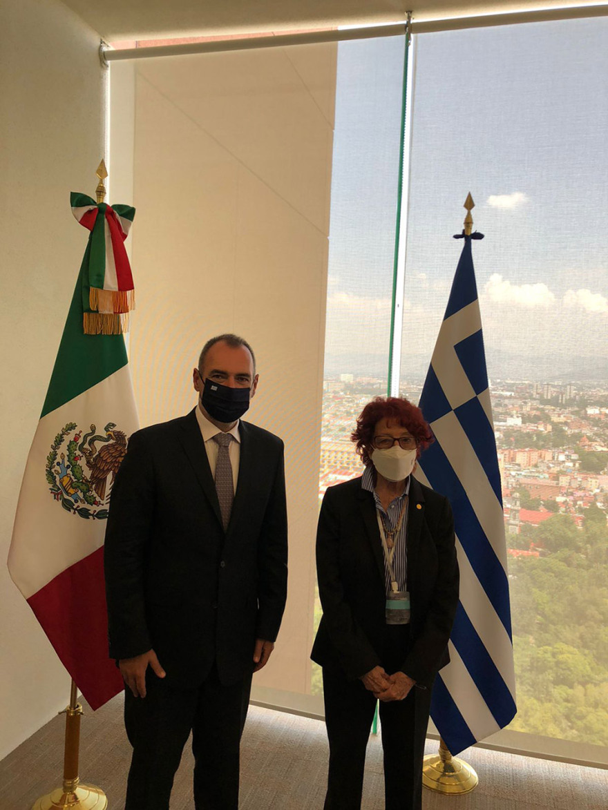 Συνάντηση Κατσανιώτη με τον πρόεδρο του Μεξικού Ομπραδόρ