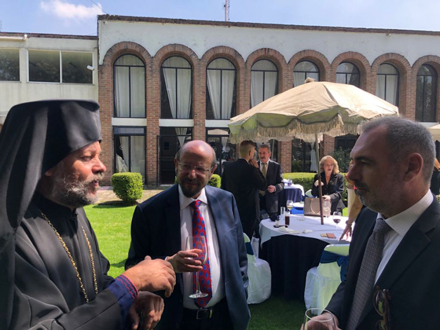 Συνάντηση Κατσανιώτη με τον πρόεδρο του Μεξικού Ομπραδόρ