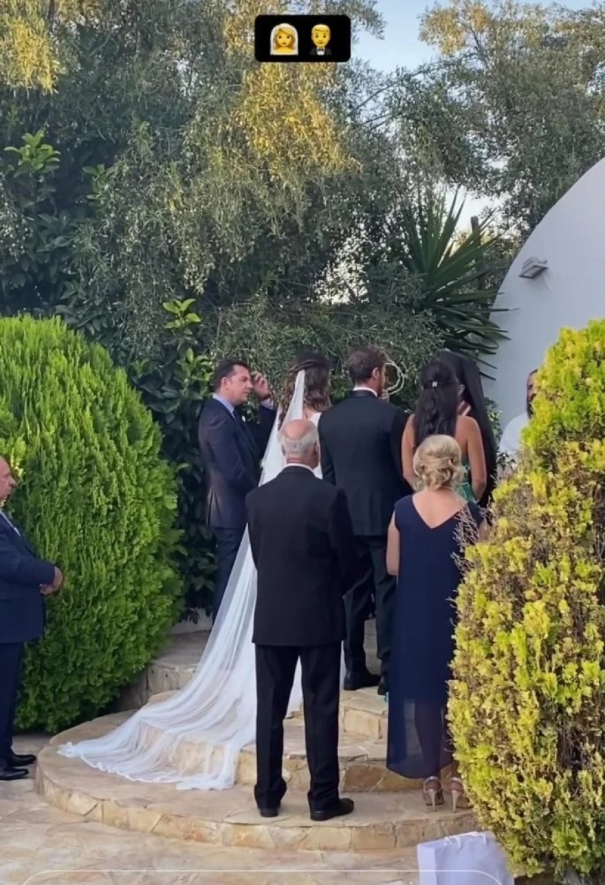 Δείτε το μενού στον γάμο του Άκη Πετρετζίκη με την Κωνσταντίνα Παπαμιχαήλ