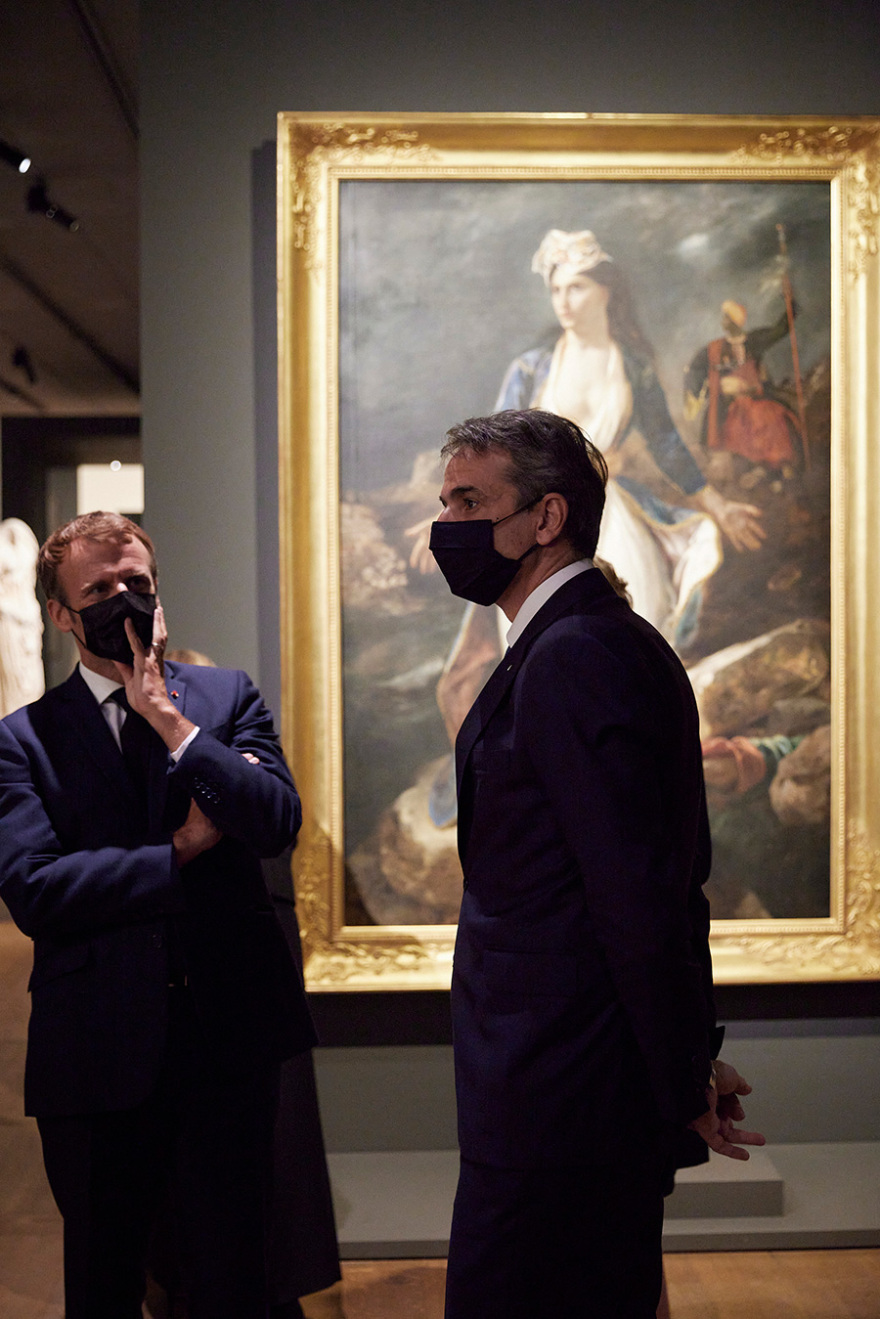 Μητσοτάκης και Μακρόν στο Λούβρο: «Ιστορία αγάπης» η σχέση των δύο χωρών, λέει ο Γάλλος πρόεδρος - Δείτε φωτογραφίες