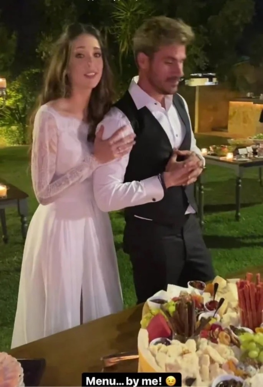 Δείτε το μενού στον γάμο του Άκη Πετρετζίκη με την Κωνσταντίνα Παπαμιχαήλ