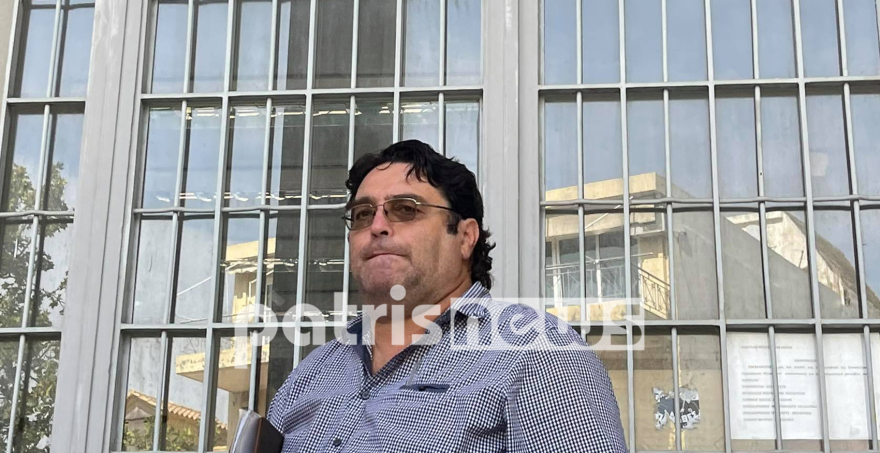 Κορωνοϊός - Πύργος: Πήγε χωρίς... τη στολή τσολιά στο δικαστήριο ο πατέρας-αρνητής αλλά εισέπραξε ποινή 14 μηνών