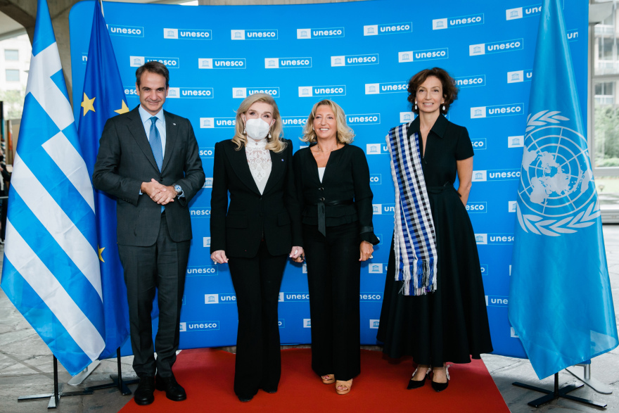 Επίσκεψη Μητσοτάκη στην έδρα της Unesco στο Παρίσι