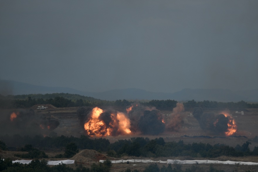 Με τη «Νυχτερινή Αστραπή» συνεχίστηκε η άσκηση «Παρμενίων» στον Έβρο