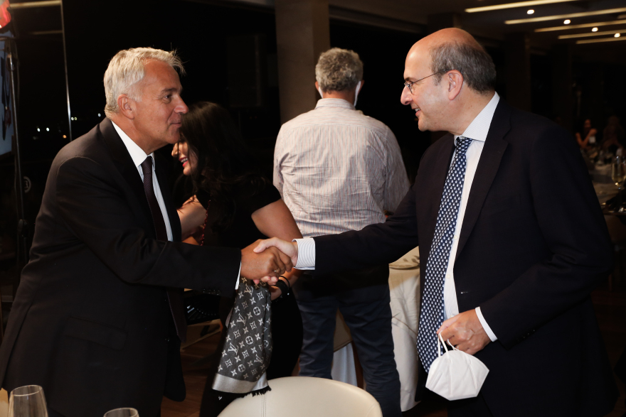 Ιερώνυμος στην εκδήλωση του ΕΛΙΚΑΡ: «Η επιστήμη γίνεται αφορμή διακονίας και αγάπης» - Δείτε φωτογραφίες