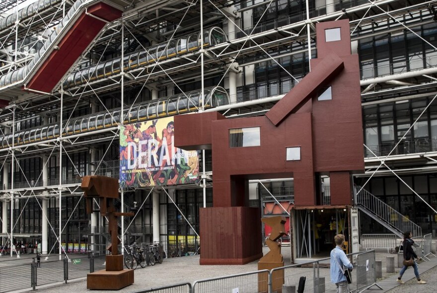 Το σκάνδαλο των γυμνών αγαλμάτων: Πορνογραφία ή τέχνη;