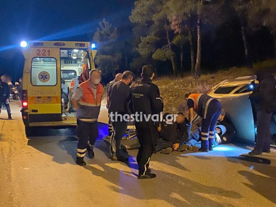 Σοβαρό τροχαίο μετά την καταδίωξη διακινητών στον Περιφερειακό Θεσσαλονίκης - Τραυματίστηκαν μετανάστες 
