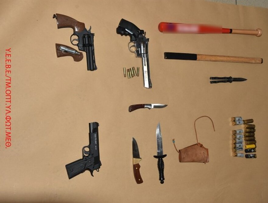 Σε αστυνομικό κλοιό το ΕΠΑΛ Σταυρούπολης:  Φόβοι για νέα επεισόδια  -Αντιφασιστική πορεία φοιτητών