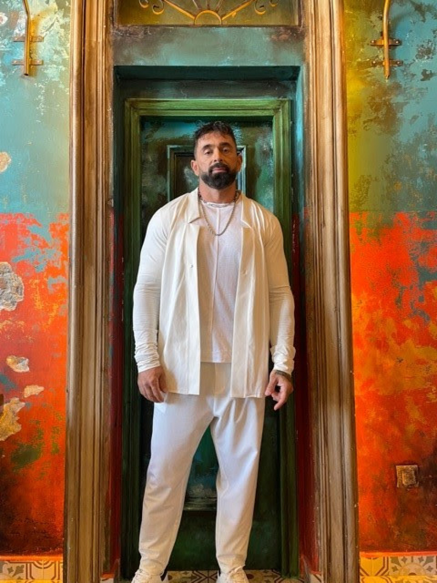 Βο - Ματίνα Ζάρα: Μια πρώτη γεύση από το ντουέτο τους «Μένω Σπίτι» - Δείτε φωτογραφίες από τα backstage