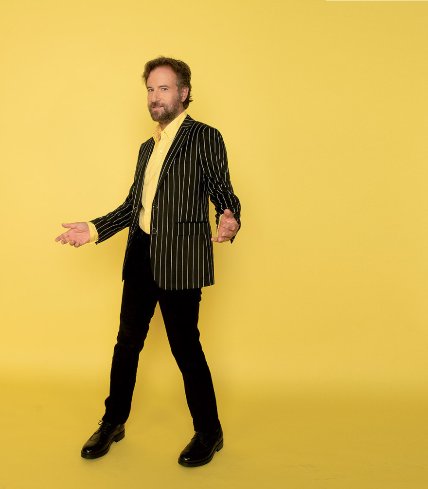  Ο Κωστής Μαραβέγιας «εξομολογείται»: «Θέλω να κάνω οικογένεια»