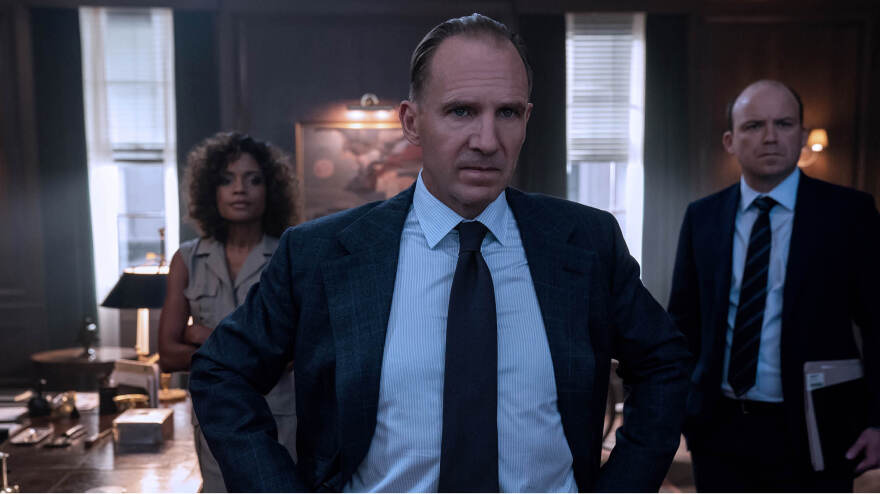 Ο Δανίκας είδε τον James Bond και γράφει για τα 7 πρόσωπα του σούπερ πράκτορα