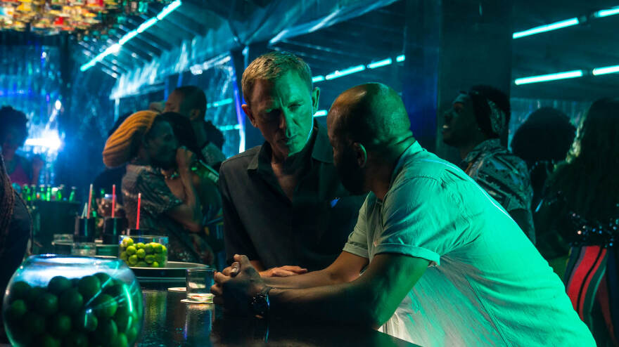 Ο Δανίκας είδε τον James Bond και γράφει για τα 7 πρόσωπα του σούπερ πράκτορα