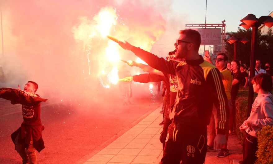 ΑΕΚ: Θερμή υποδοχή της αποστολής στο Αγρίνιο