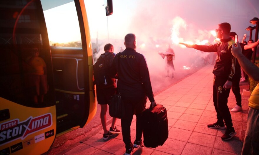 ΑΕΚ: Θερμή υποδοχή της αποστολής στο Αγρίνιο