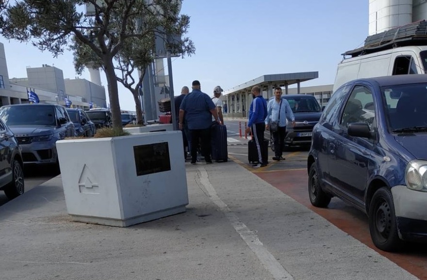 Βίντεο ντοκουμέντο: Η σύλληψη μελών κυκλώματος που διακινούσε αλλοδαπούς από την Ελλάδα σε χώρες της ΕΕ