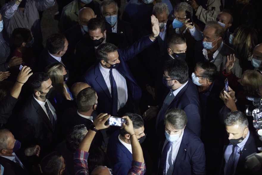 Μητσοτάκης: «Θα επιστρέψω στη μεσαία τάξη αυτά που της πήρε ο Τσίπρας»