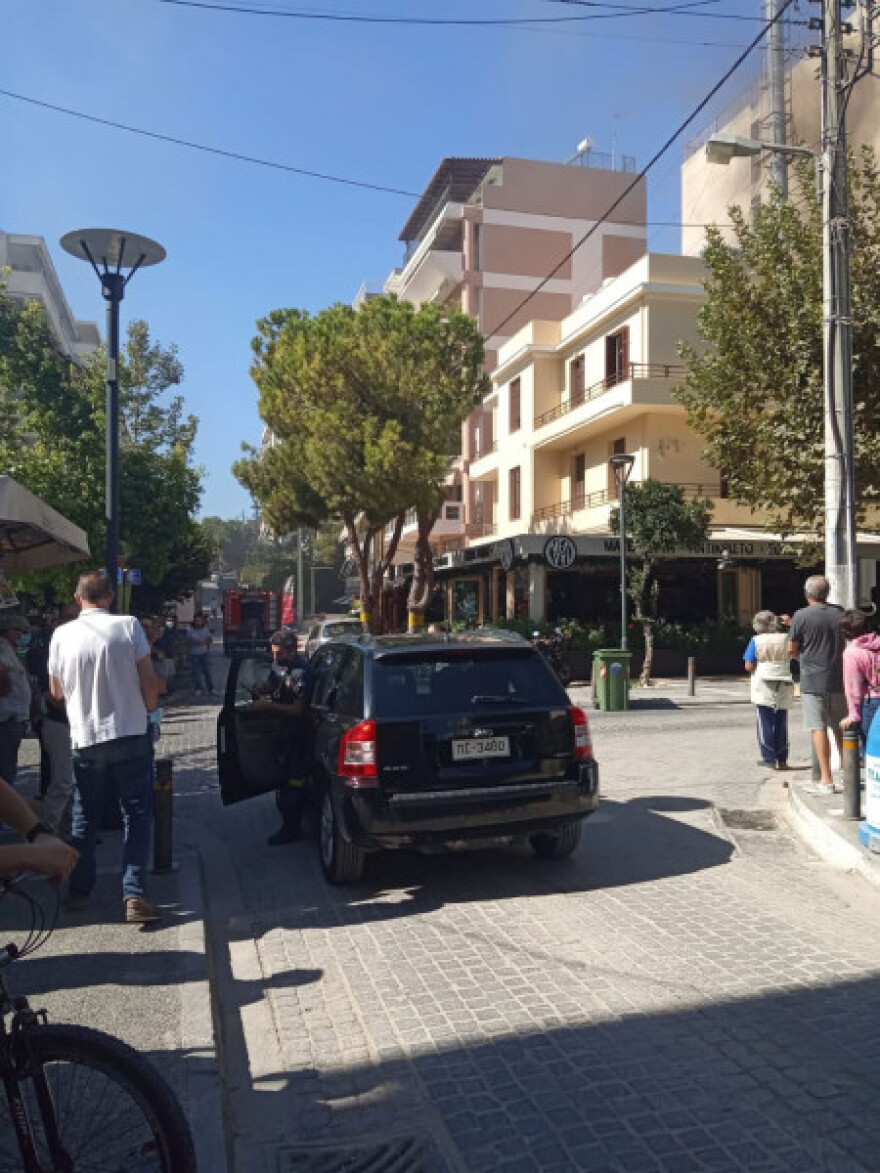 Συναγερμός στην Πυροσβεστική - Φωτιά σε εστιατόριο στο Π. Φάληρο