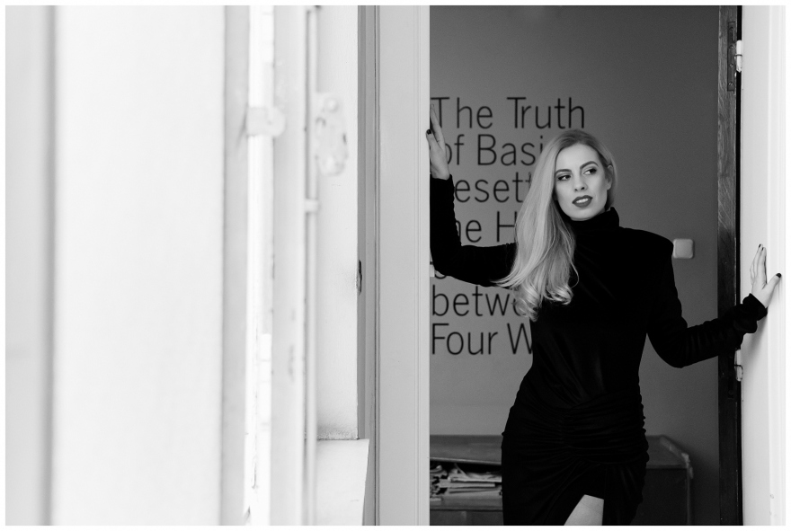 «Συνέβη μια νύχτα του Φθινοπώρου»: Η Ζαχαρούλα Κληματσάκη στο «Μουσικό Κουτί» στον Κεραμεικό