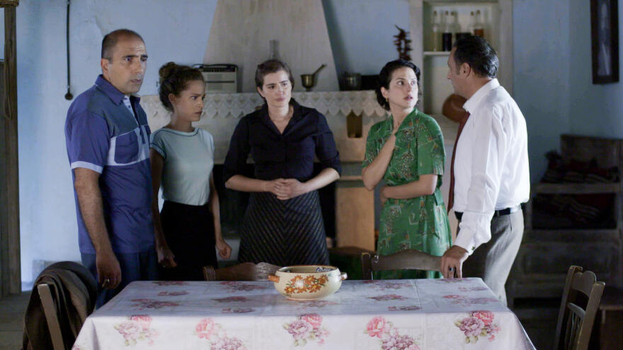 Άγριες Μέλισσες: Ο εφιάλτης για τον Λάμπρο έχει ξεκινήσει