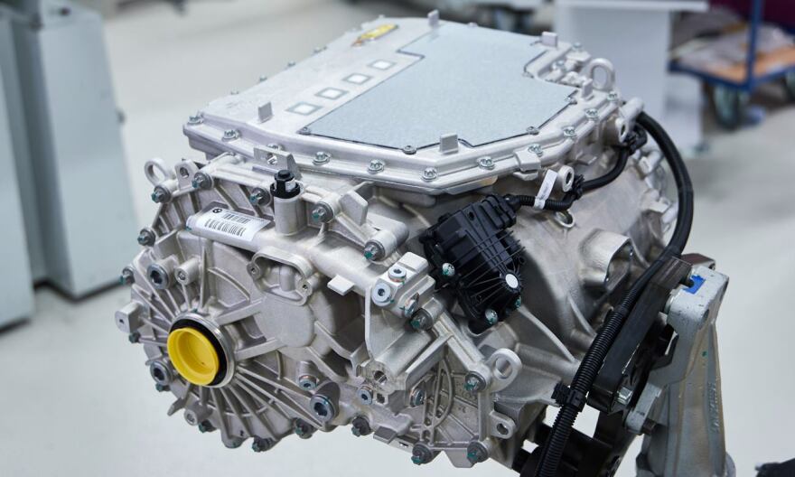 Ο (τρίτος) δρόμος προς την ηλεκτροκίνηση