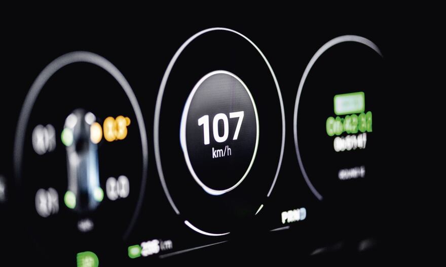 Ο (τρίτος) δρόμος προς την ηλεκτροκίνηση