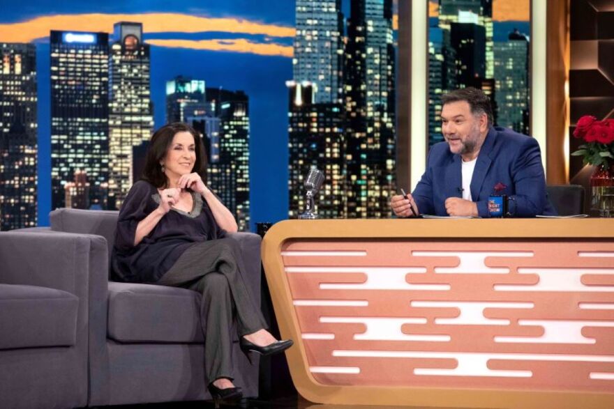 Η Αργυρώ Μπαρμπαρίγου σαρώνει στους άνδρες 18-24 - Η Μεντή «έδωσε ρέστα» στον Αρναούτογλου