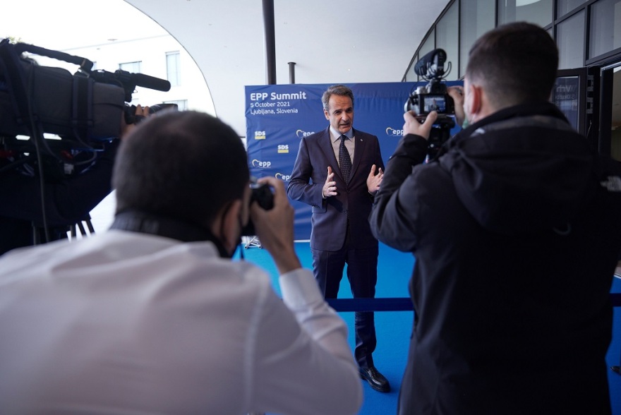 Σλοβενία - «Καμπανάκι» Μητσοτάκη για τα Δυτικά Βαλκάνια: Αν η ΕΕ είναι απούσα, θα σπεύσουν άλλοι να καλύψουν το κενό