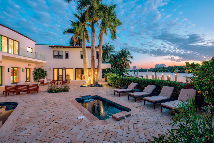 Μπεν Αφλεκ - Τζένιφερ Λόπεζ: Μπήκαμε στην ερωτική τους φωλιά στο Μαϊάμι, αξίας $18,9 εκατ.