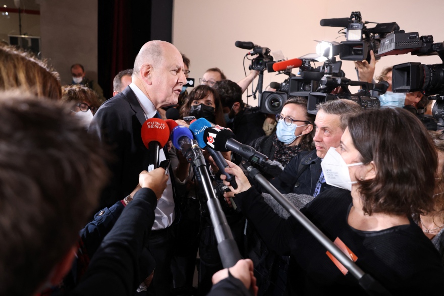 Ανατριχίλα από τις μαρτυρίες για τους βιασμούς ανηλίκων στην Καθολική Εκκλησία 