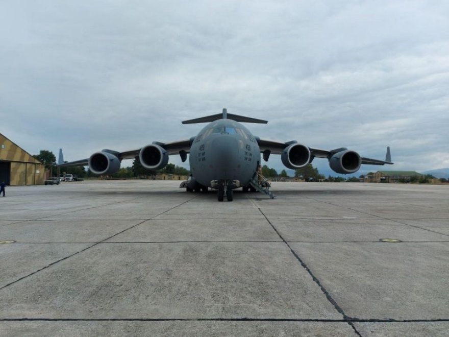 Φωτογραφίες: Υπερσύγχρονα αμερικανικά μαχητικά F-15 στην 110 Πτέρυγα Μάχης στη Λάρισα