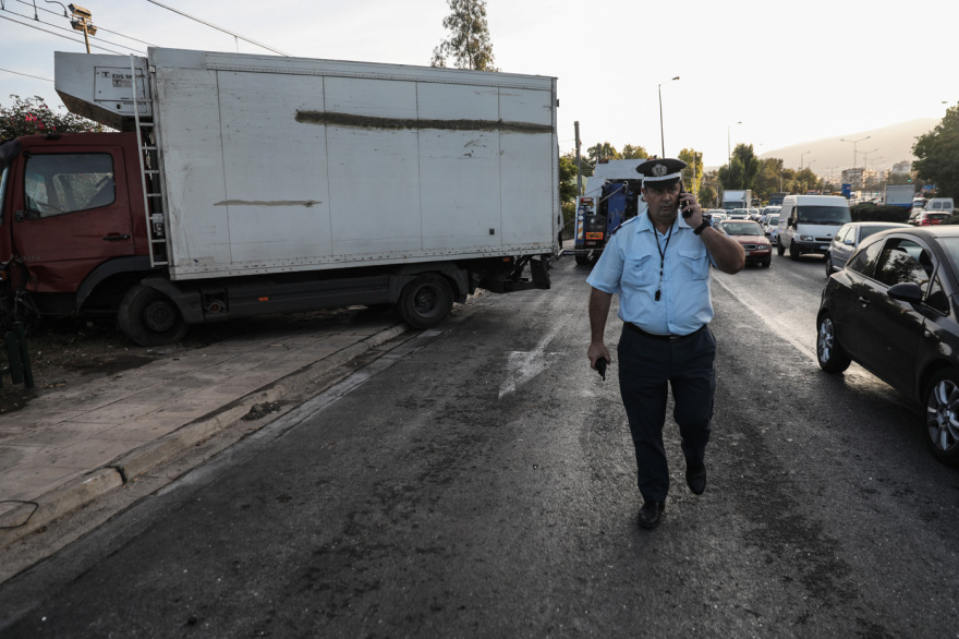 Αυξημένη η κίνηση στην παραλιακή λόγω τροχαίου 