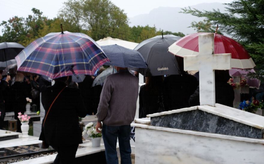 Νίκος Τσουμάνης: Θρήνος στην κηδεία του ποδοσφαιριστή