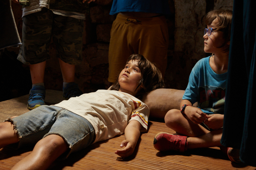 Κομάντα και Δράκοι: Αλλάζουν οι ισορροπίες στη συμμορία των Δράκων - Ο Γιώργος προσπαθεί να σώσει τον Ντόντο